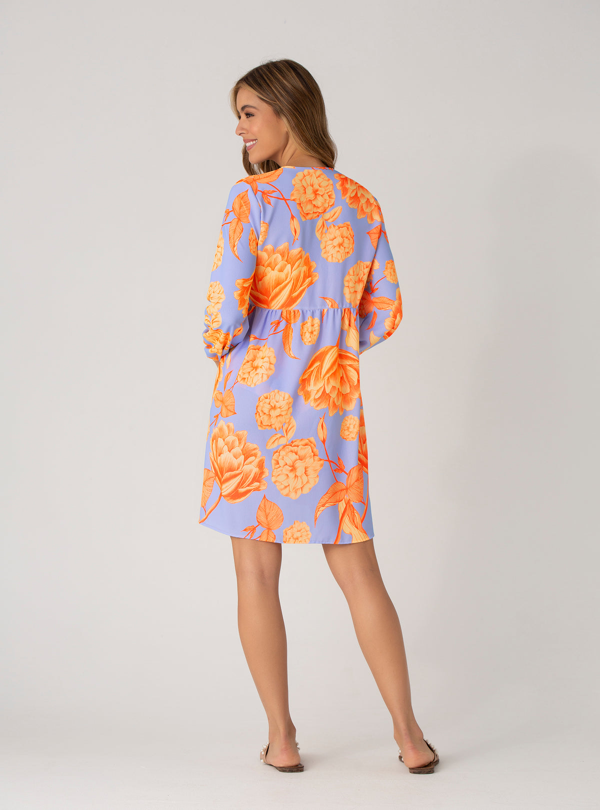 Vestido Corto Manga Larga escote en V 947 Rocha