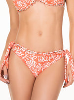 Panty Con Chapolas laterales y levanta colas 3685 Jacaranda