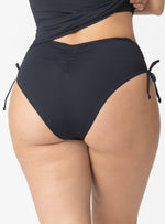 Panty Medio Alto drapeado con laterales ajustables 3732 Negro