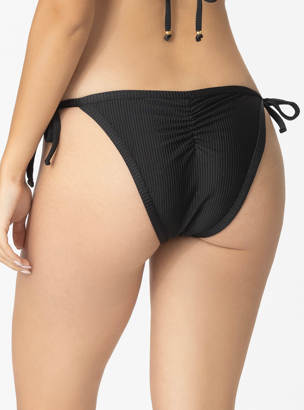 PANTY AMARRE LATERAL 2 FLOR ÓNIX 3752 NEGRO