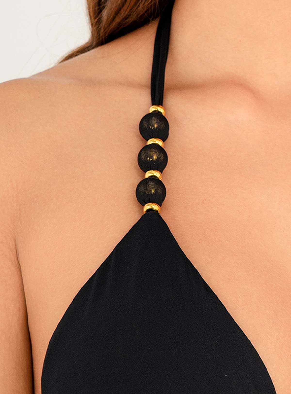 Triángulo Esferas y chaquiras en cargaderas 7103 Negro