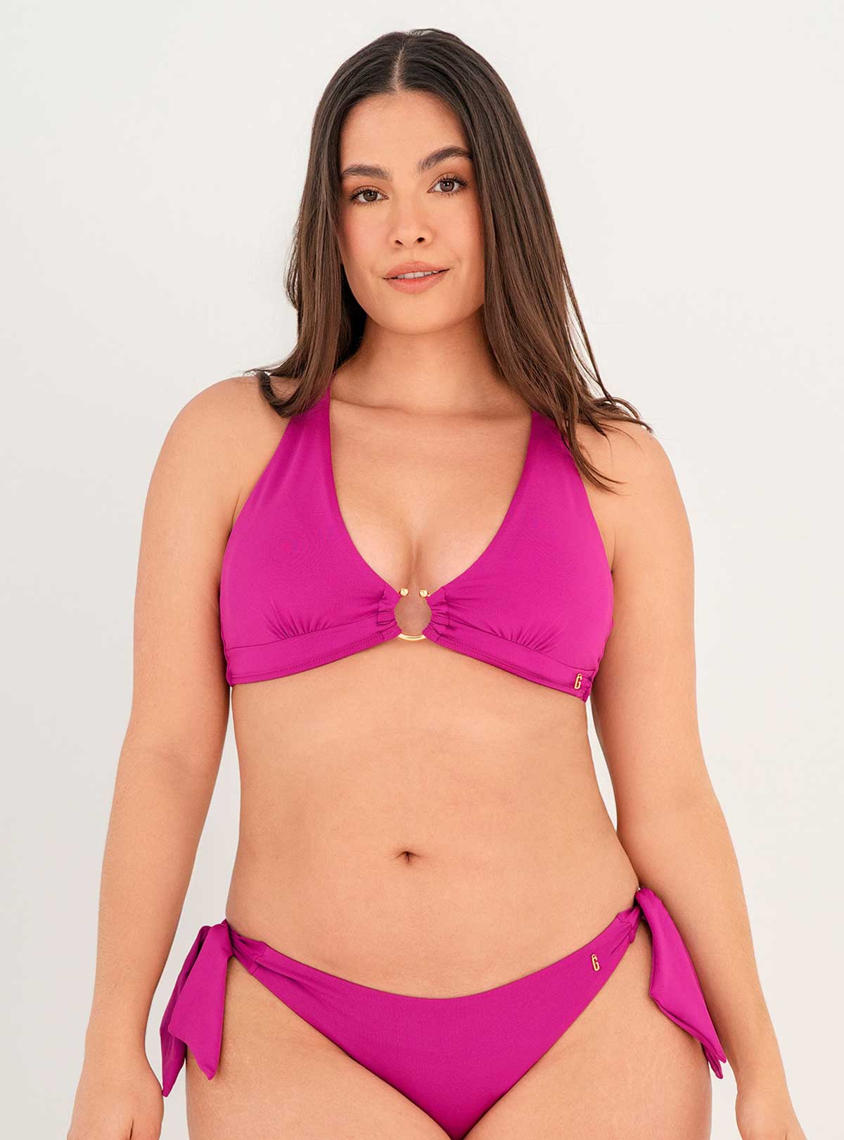 Top Triángulo con Argolla y base ancha 7115 Flora