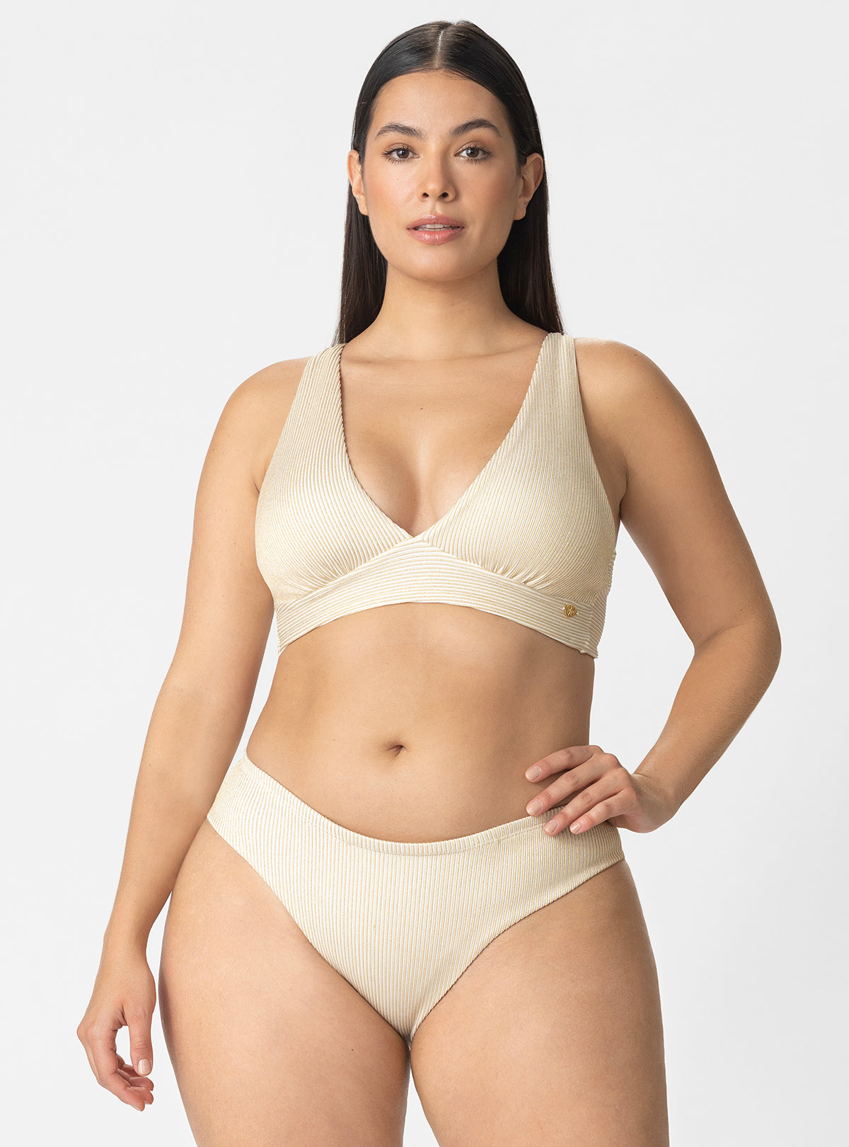 PANTY MEDIO ALTO EN TELA TIPO RIB CON DESTELLOS DORADOS 3747 MARFIL