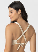 TRIÁNGULO TOP HALTER EN TELA TIPO RIB7122 MARFIL DESTELLOS DORADOS