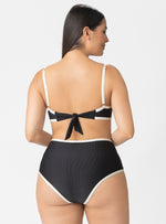 TOP CON ARO CONTRASTE COLOR Y CARGADERAS MULTIUSOS 7128 NEGRO