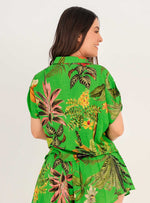 Camisa Manga Corta en pretina con botones dorados en rayon viscosa 8119