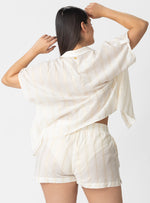 CAMISA CON PRETINA Y BOTONES PERLADOS EN ALGODON CON LUREX 8144 MARFIL