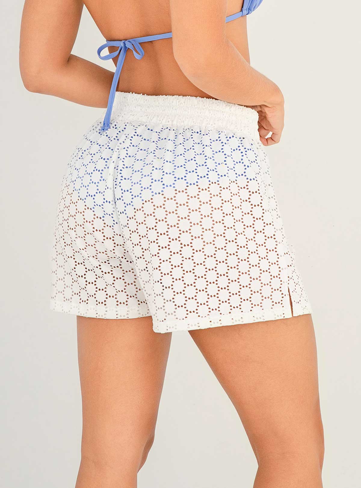 Shorts enOjalillo 9011Marfil