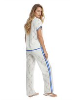 PANTALÓN ESTILO CLÁSICO EN OJALILLO MARFIL 8343