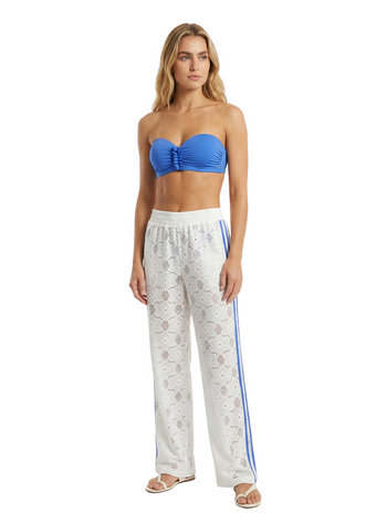 PANTALÓN ESTILO CLÁSICO EN OJALILLO MARFIL 8343