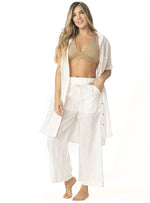 PANTALÓN EN ALGODÓN MARFIL CON RAYAS TEJIDAS EN HILOS DORADOS Y CORDÓN AJUSTABLE EN CINTURA. 8184