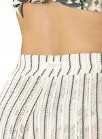 PANTALÓN BOLSILLOS CROCHET RAYAS CRUDO 8178