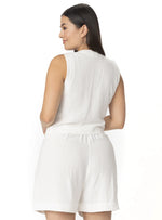 SHORTS CON BOTONES EN LINO MARFIL 8196