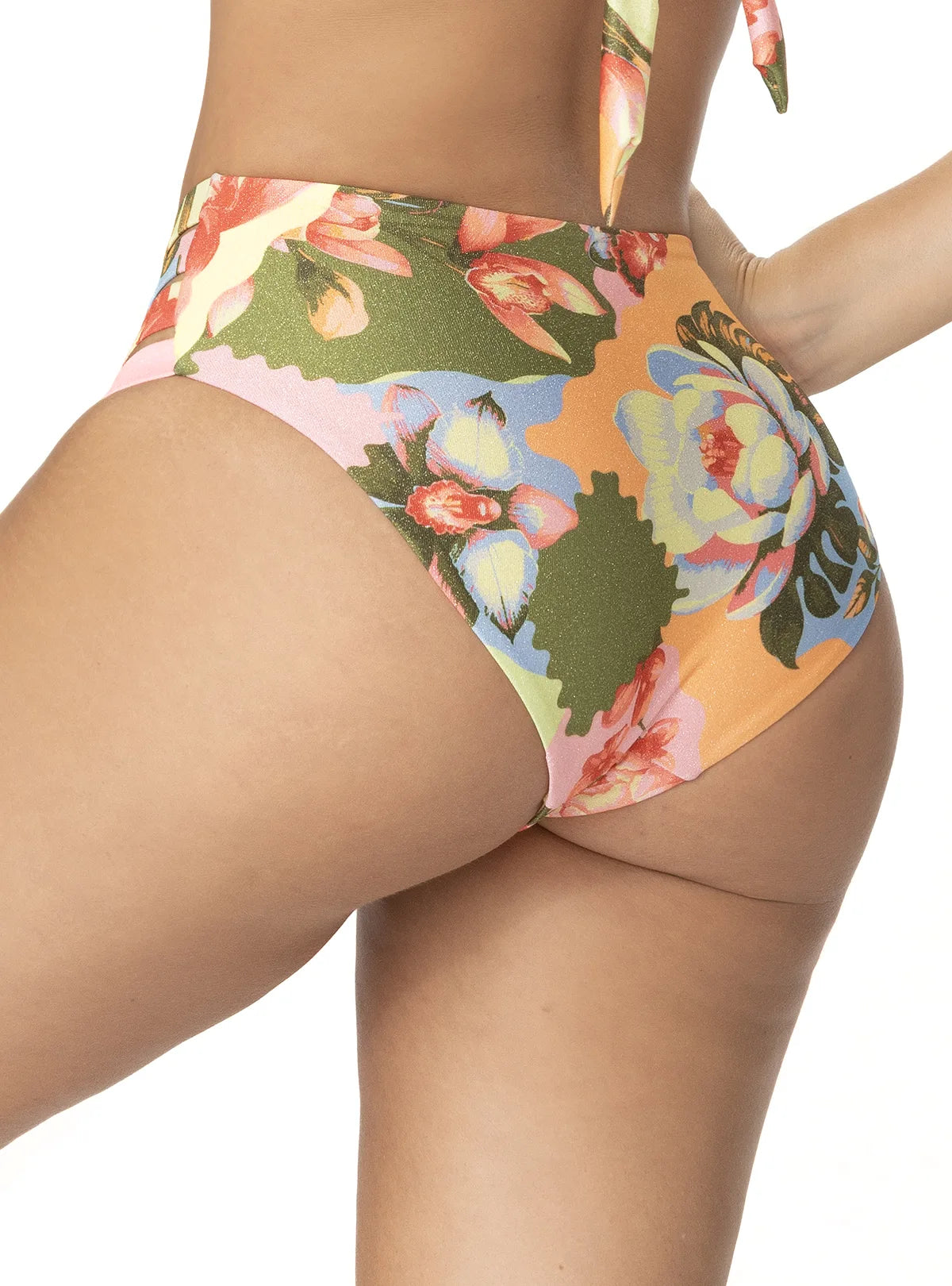 PANTY ALTO CON CORTES LATERALES ESTAMPADO LIORA 3758
