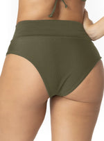 PANTY MEDIO ALTO ESTILO V EN RIB VERDE 3771