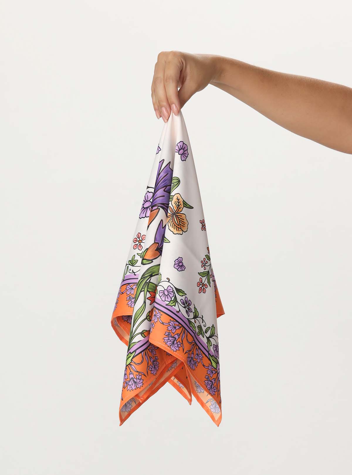 Pañoleta Estampada Sendela. 6060