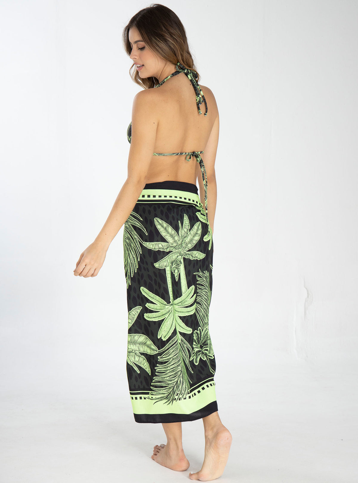 SALIDA DE BAÑO PAREO 836 PALMEIRA