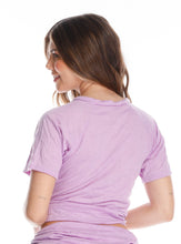605 pantalon camiseta lila