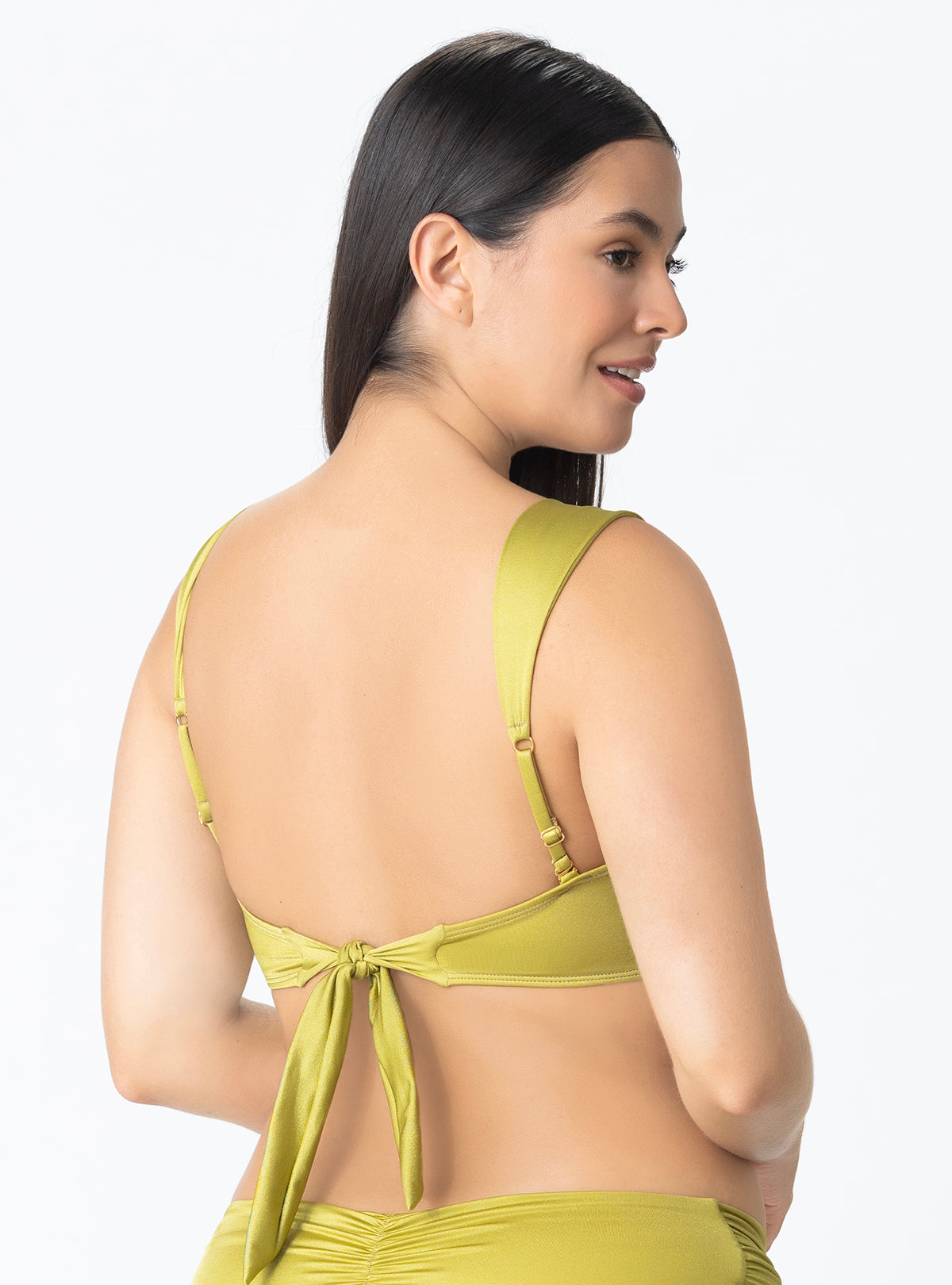 TOP STRAPLESS ESPIRAL CON CARGADERA MULTIUSOS 7123 PISTACHO