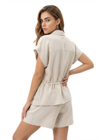 CAMISA MANGA CORTA ESTILO CARGO EN LINO SEMILLA 8348