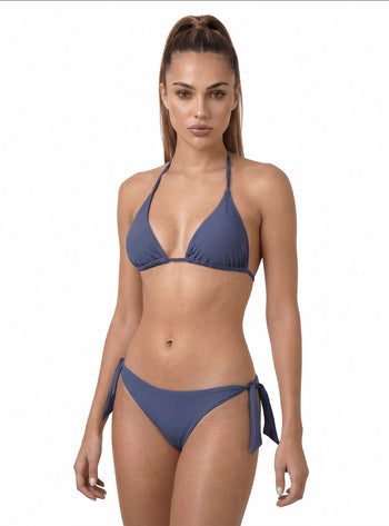 BIKINI SET: TRIÁNGULO + PANTY AMARRE LATERAL. AZUL ANOCHECER. 5118