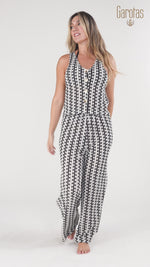 PANTALÓN EN CROCHET ZIGZAG NEGRO CON BOLSILLOS. 8200